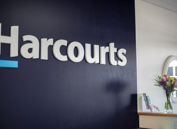 Harcourts-logo-closeup